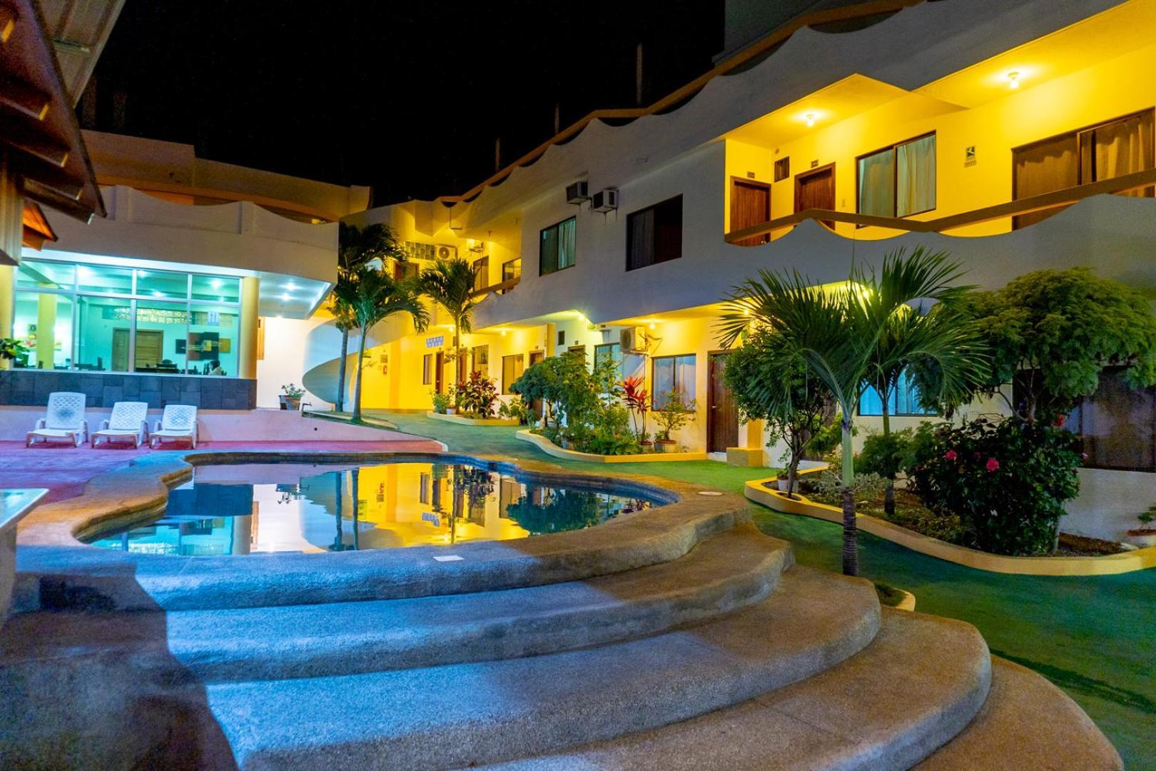 Hotel Pelican Bay 阿约拉港 外观 照片